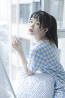 低头看我是怎么c哭你的良